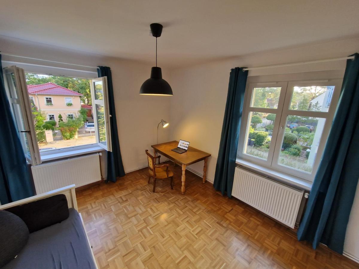 Geraeumige Und Zentrale Ferienwohnung Stahnsdorf Luaran gambar